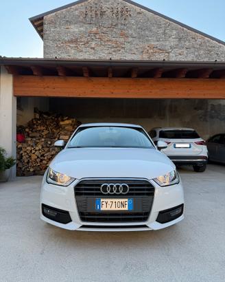AUDI A1 1.4 TDI 90 CV PER NEOPATENTATI