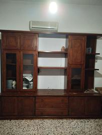 Parete attrezzata in legno