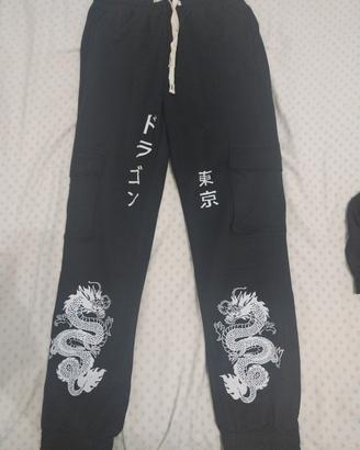 Paio di pantaloni  (mai indossati)