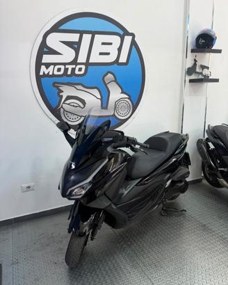 Honda Forza 350