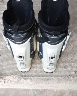 Scarponi scialpinismo donna