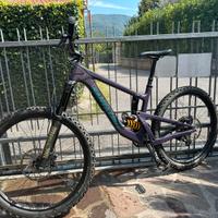 Santa Cruz Nomad 4 cc Taglia M