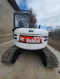 Escavatore Pari al nuovo