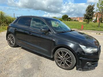 Audi A1 1.6 TDI 90 CV S-LINE