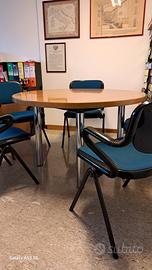 Tavolo e sedie Cassina