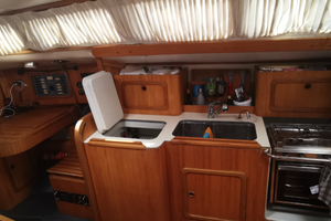 Barca a vela Feeling 346