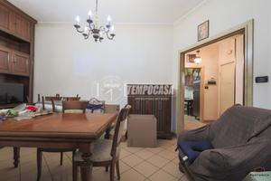 TRILOCALE CON GARAGE