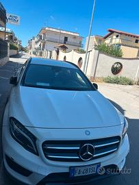 Mercedes GLA