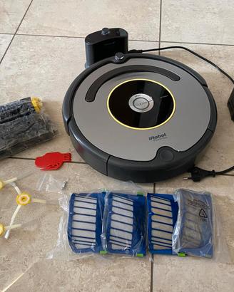iRobot Roomba 650 con ricambi nuovi