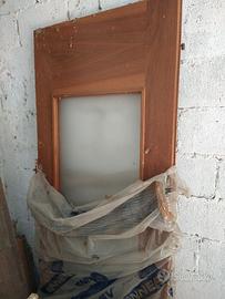 Porta in legno tamburato con vetro