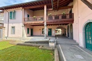 3 LOCALI A CAPRIOLO