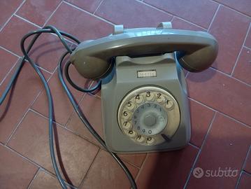 Telefono fisso SIP a discorotella vintage