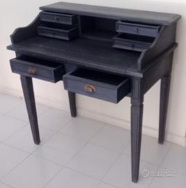 Scrittoio in legno - stile rustico