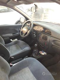 RENAULT Mégane/Scénic 1ª s. - 2003