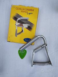 Capotasto per chitarra 