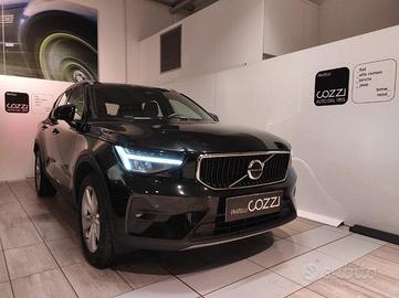 VOLVO XC40 (2017-->) - XC40 B3 automatico Core