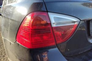 Fanale posteriore sinistro BMW 330 del 2005