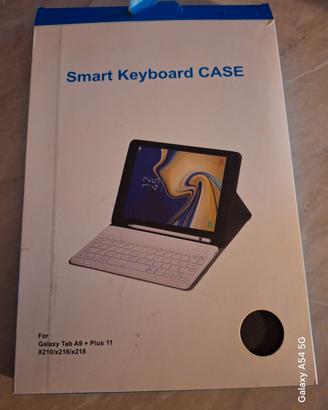 custodia tablet con tastiera