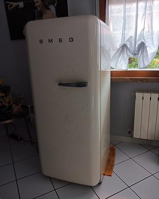 frigorifero Smeg 
