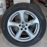 235/60 R18 gomme invernali + cerchioni