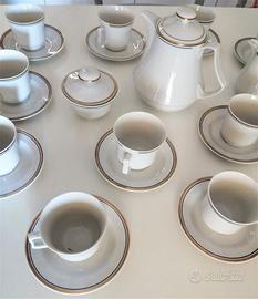 Set vintage in porcel. tedesca Graf Von Hennenberg