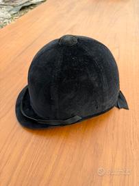 Cappello equitazione velluto nero Tress&Co vintage