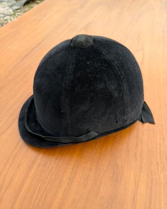 Cappello equitazione velluto nero Tress&Co vintage