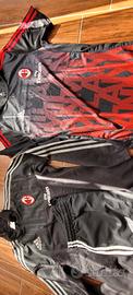 completo tuta del Milan 