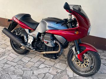 MOTO GUZZI V 11 LE MANS