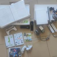 Nintendo Wii + Wii Balance Board