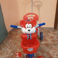 Triciclo Colibrì blu e rosso con asta