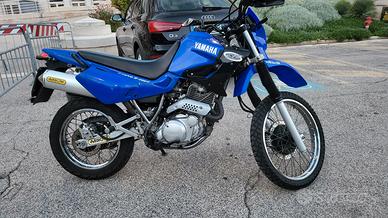 YAMAHA XT 600E 