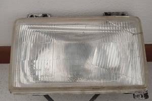 Faro anteriore Fiat