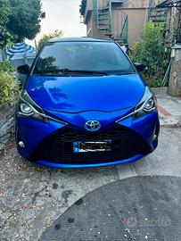 Toyota yaris hybrid anno 2017,