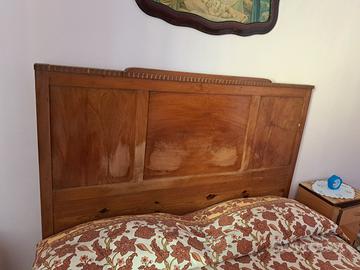 letto in legno 