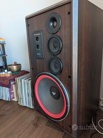 Cerwin Vega AT-100 (AT-15) da vetrina /Foam NUOVO