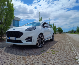 Ford Puma St-Line X 125cv Mild Hybrid cerchi ST