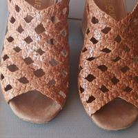 Sandali in pelle e suede misura 38