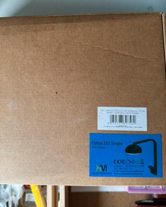 Lampada per acquario marino