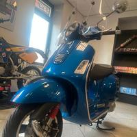 Piaggio Vespa 300 GTS - 2014