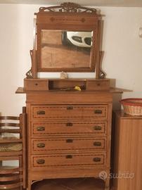 COMÒ ANTICO IN LEGNO MASSELLO CON SPECCHIERA