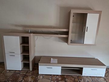Parete attrezzata