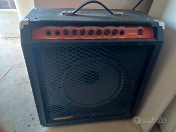 Amp per basso elettrico