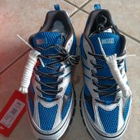 scarpa ginnastica n. 39