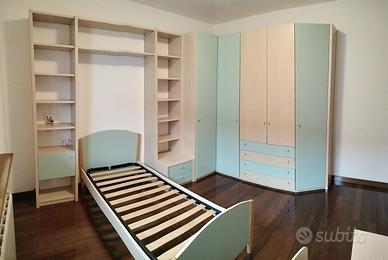 Camera da letto completa e componibile