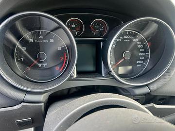 Quadro strumenti cambio manuale audi tt 2.0 benzin