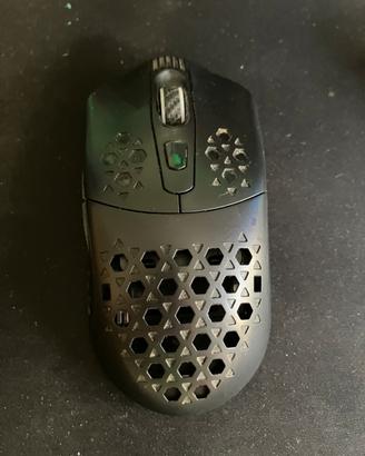 Mouse gaming rotto non funzionante