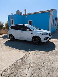 ORIGINALE FORD KUGA ST LINE COMPRATA NUOVA