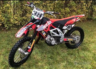 Aprilia MXV 450 cross