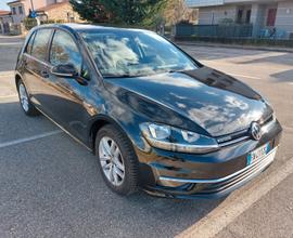 VOLKSWAGEN Golf 7ª serie - 2018